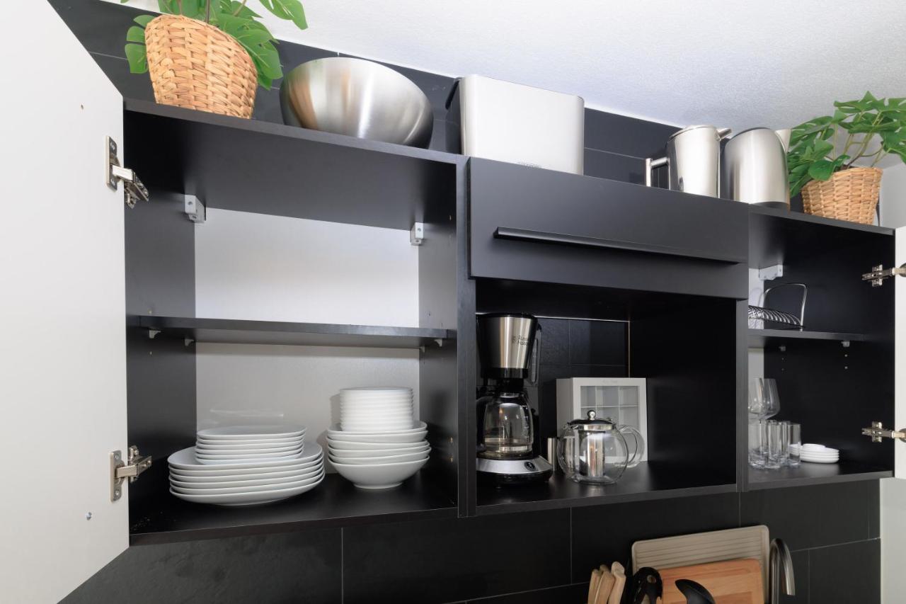 Global Living - Design Apartment I Rathausplatz I Beamer I Ac I Kitchen I Augsburg Exteriör bild